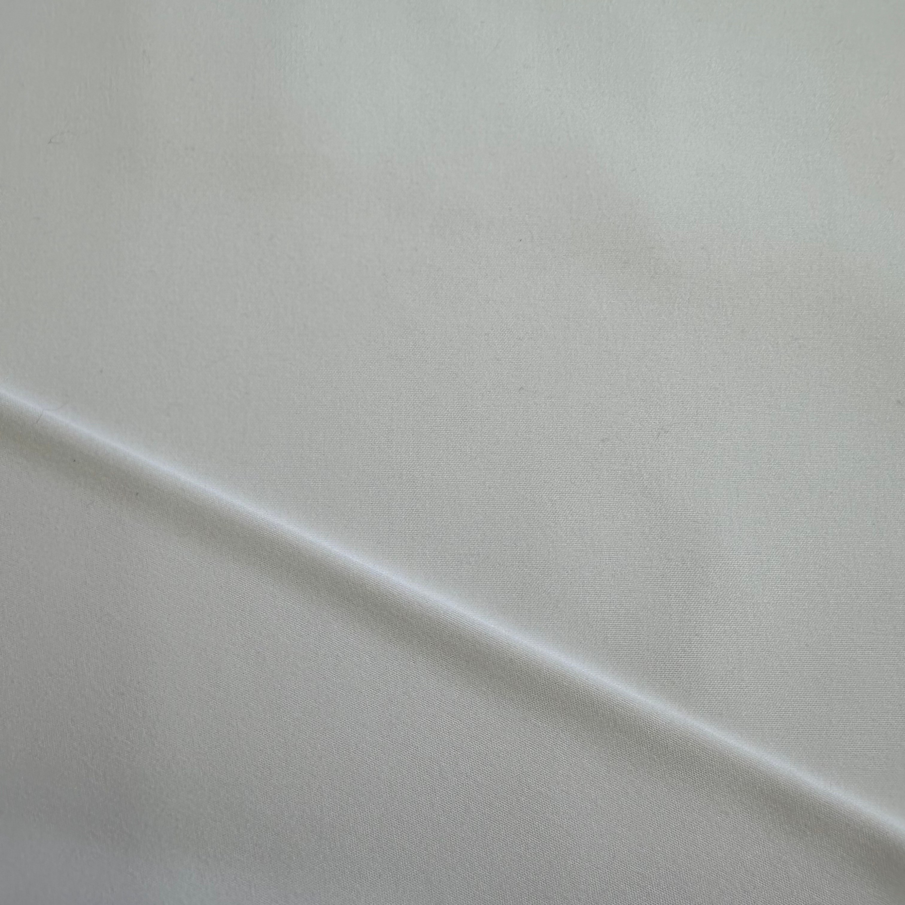 Cloth 1 - Image 3
